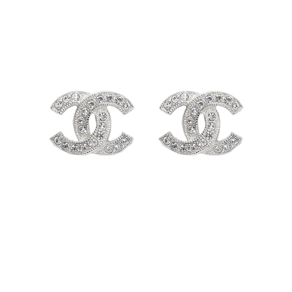 CHANEL CC 크리스탈 이어링 대여